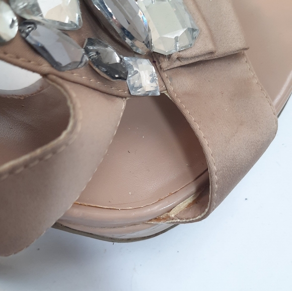 Steve Madden | Nude Heels - Picture 10 of 10